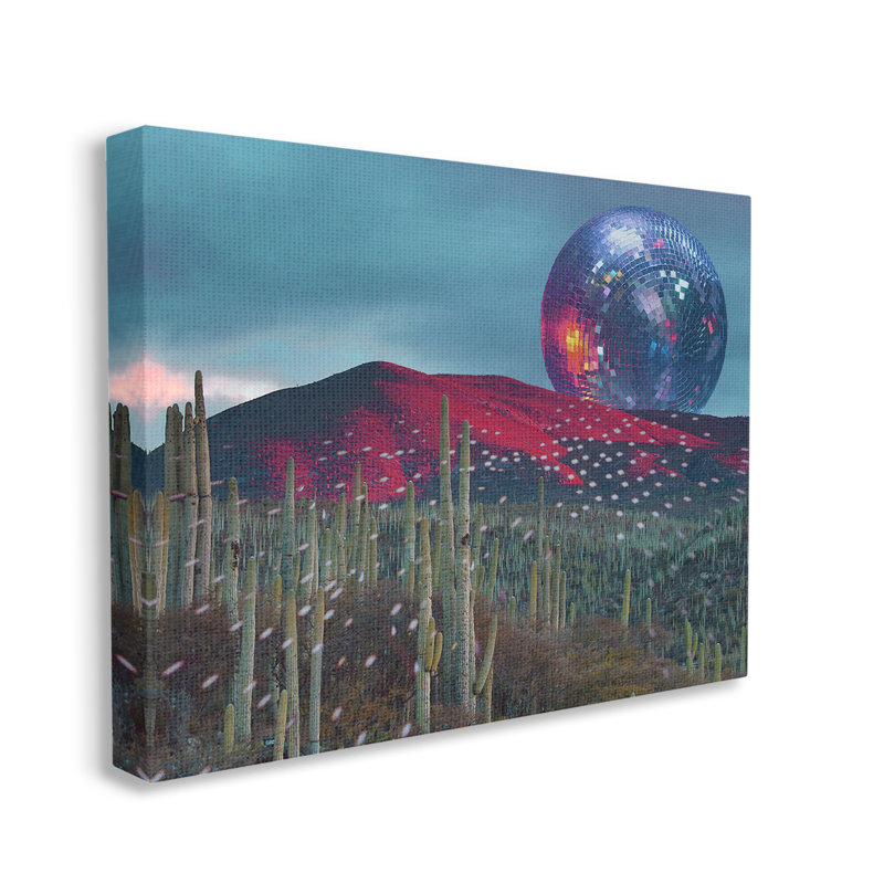 «Disco Ball In Desert», art mural par Lil 'Rue, H 30 po x l 40 po
