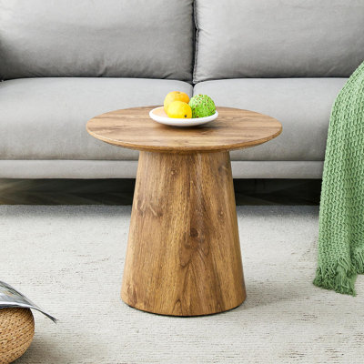 Table basse ronde en panneau de fibres à densité moyenne avec grain de bois naturel - 19,6 po de diamètre, hauteur de 18,8 po.