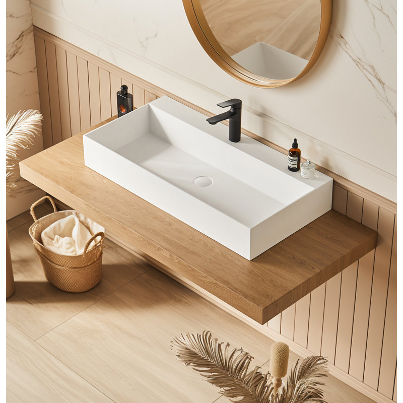 Évier vasque rectangulaire à surface solide blanche matte 36 "x 18" avec trou pour robinet. Salle de bain spacieuse pour les intérieurs de salle de bain fonctionnels. Fonction de construction. Thèmes transitionnels simples à installer.
