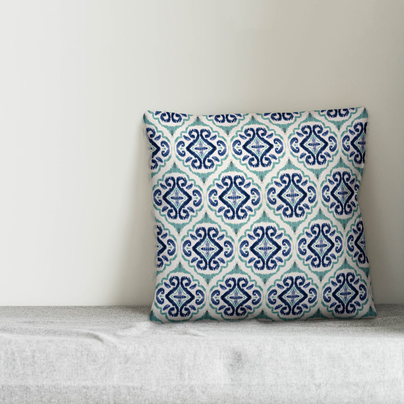 Summer Fun Medallion Outdoor Throw Pillow