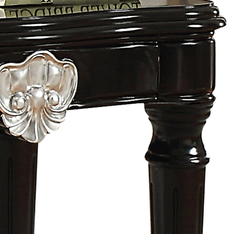 Table de bout classique noire pour l'espace et les détails en bois