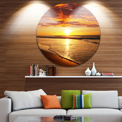 «Vibrant Yellow Sun and Calm Waves», reproduction de photo sur métal