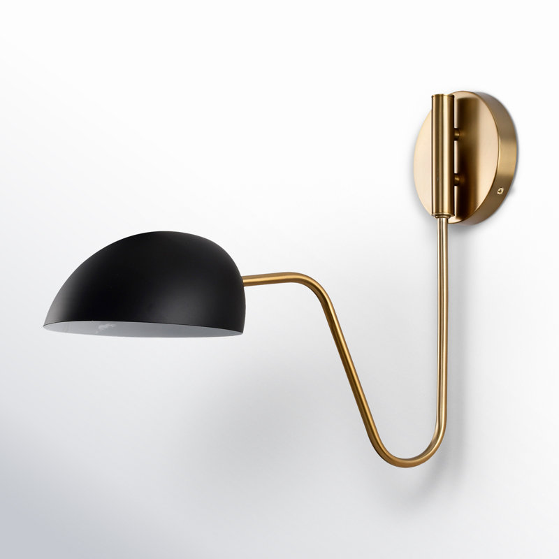 Judson Steel Swing Arm Sconce, Matte Black