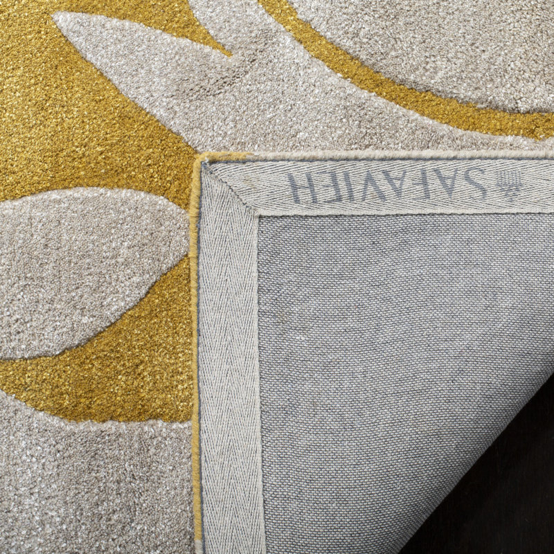 Soho Hand Tufted Wool/Viscose Floral Rug in Gold/Ivory, Runner 2'6" x 8'