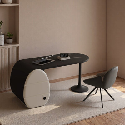 Bureau d'écriture italien noir et blanc de style italien