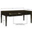 Table basse en bois brun foncé avec deux tiroirs et protection de plancher