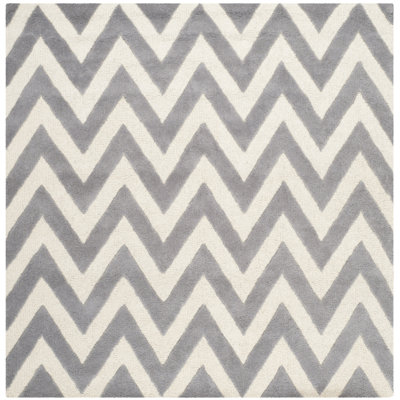 Kyleigh Wool Chevron Indoor Rug