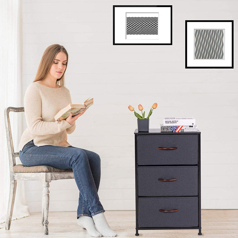Tour de rangement verticale Bradly Dhmaker