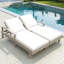 Chaise longue d'extérieur réglable à 5 positions avec structure en bois massif, coussins épais et accoudoirs Jovi-126554039-126554038