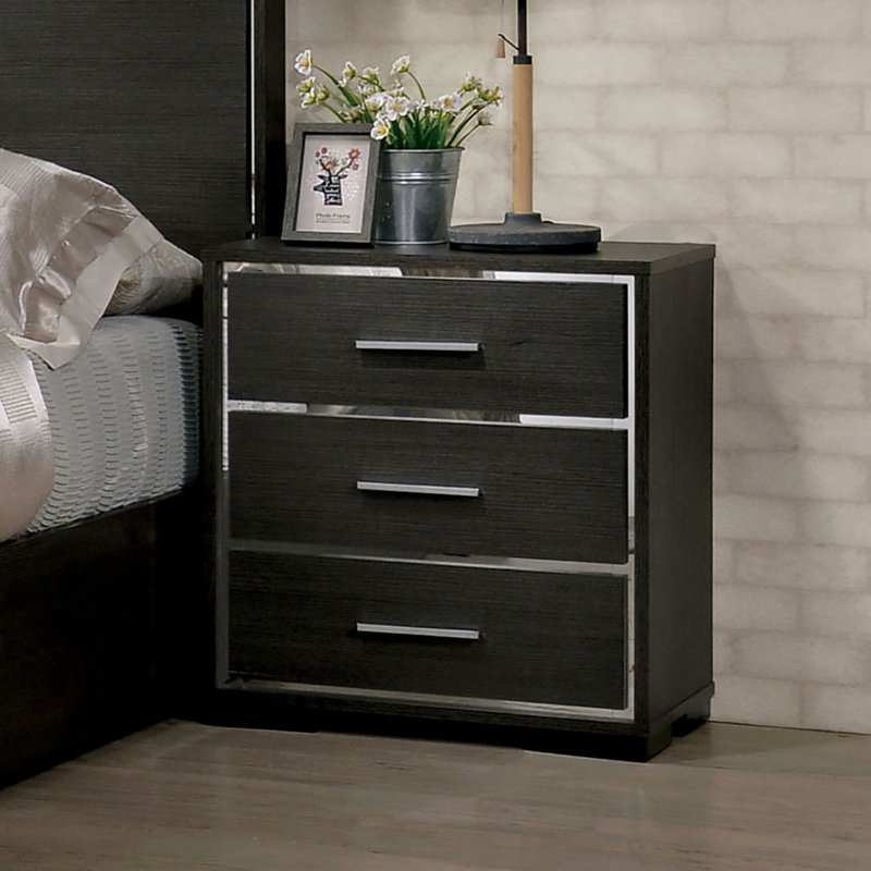 Petronille 23.375'' W Nightstand