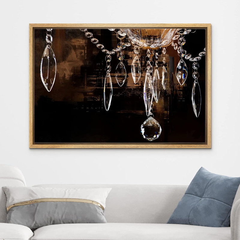 Lustre en cristal sur fond brun foncé, Cadre naturel flottant, H 16 po x l 24 po x P 1,5 po