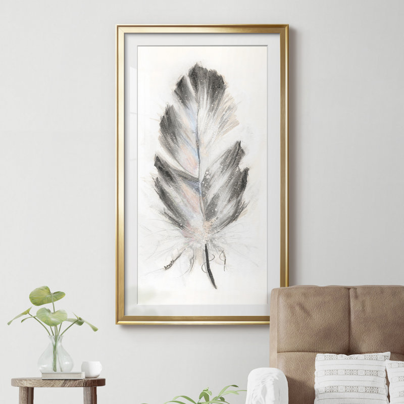 Feather Fancy I - Reproduction d'art graphique sur papier encadré, H 14,5 po x l 26,5 po x P 1,5 po, Papier doré