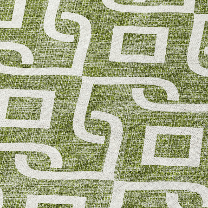 Kaylani Washable Geometric Indoor / Outdoor Rug, Rectangle 10' x 14'