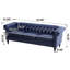 Fauteuil club Chesterfield en similicuir capitonné avec garniture cloutée-126244480-132801621