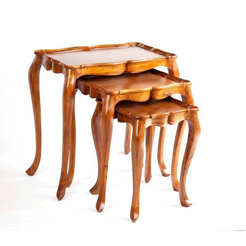 Table d’imbrication en bois massif 3