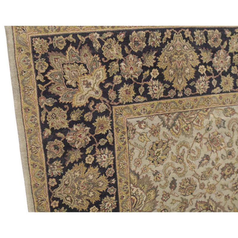 Wool Oriental Area Rug in Gray
