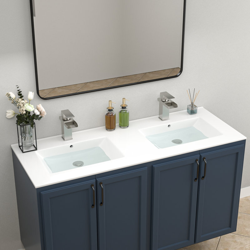 Comptoir de meuble-lavabo en céramique blanc avec lavabo L 48 po x l 18 po (comptoir seulement)