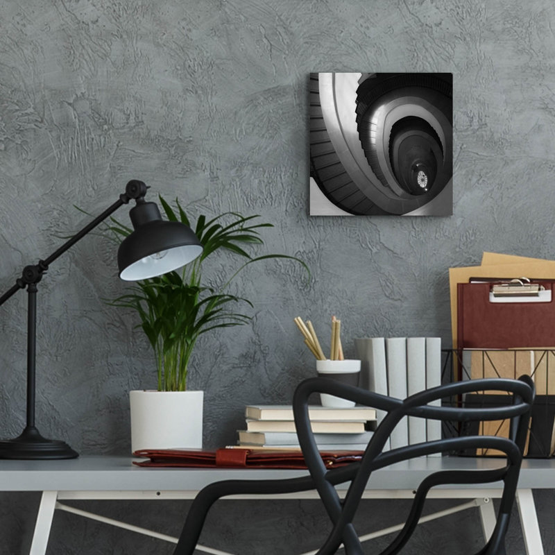 «Spiral Staircase No. 5» par Photoinc Studio, art mural en verre acrylique, H 12 po x l 12 po x P 0,13 po