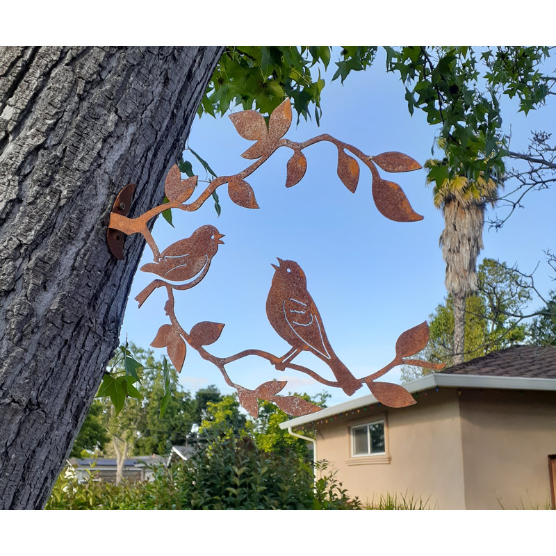 Oiseaux chantants en métal sur branche Maroney
