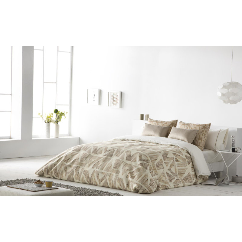 Kaylie Cotton Blend Geometric Shapes Duvet Cover Set with Pillowcases, 220 x 240 cm - 1 Pillowcase (45 x 45 cm), Gold