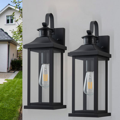 Motion Sensor Dusk to Dawn Outdoor Wall Lantern
