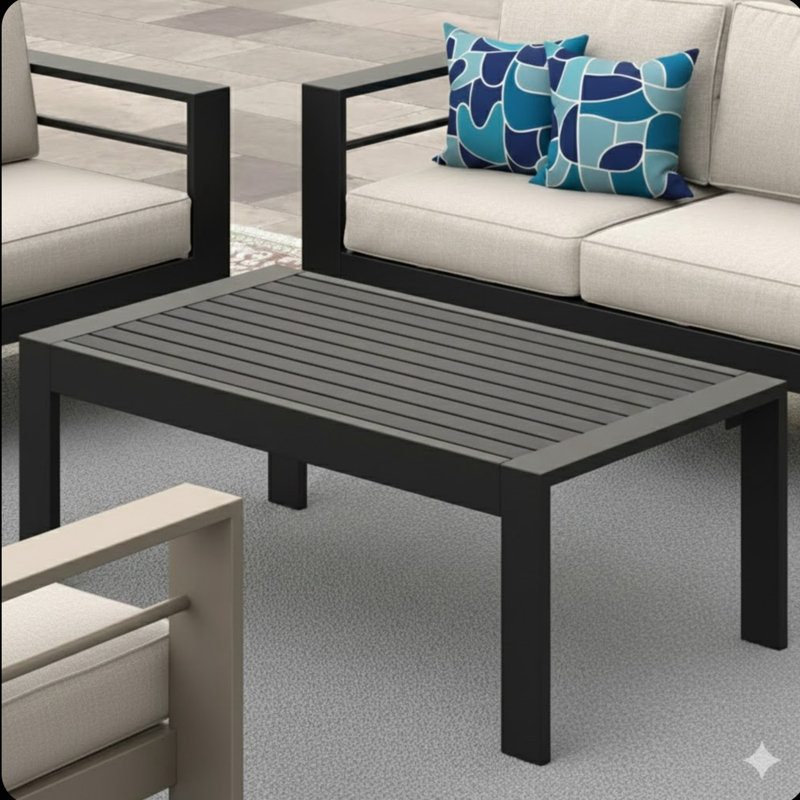 Table basse d'extérieur en métal toutes saisons avec plateau d'aspect bois et structure noire