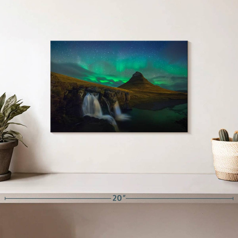 Alvord Kirkjufell Aurore boréale