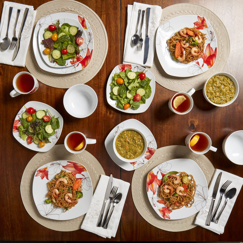 Tabletops Gallery 16 piece Dinnerware Set Lily