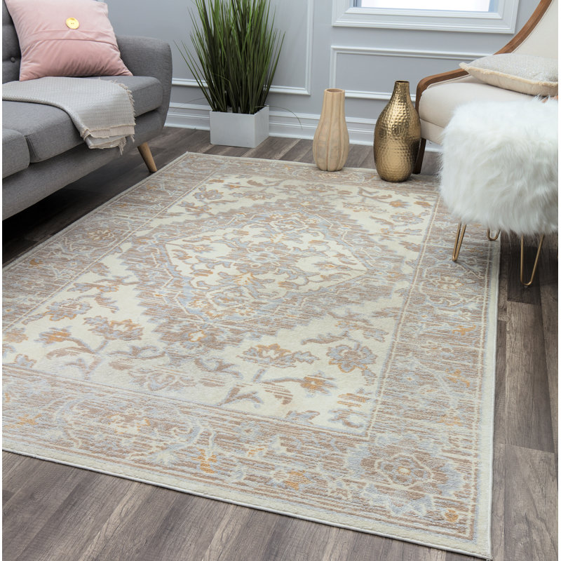 Tapis oriental blanc délavé, Rectangle 7 pi x 9 pi
