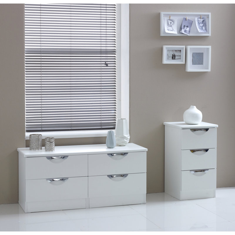 Fully Assembled Ratley 5 Drawer Chest, White Gloss