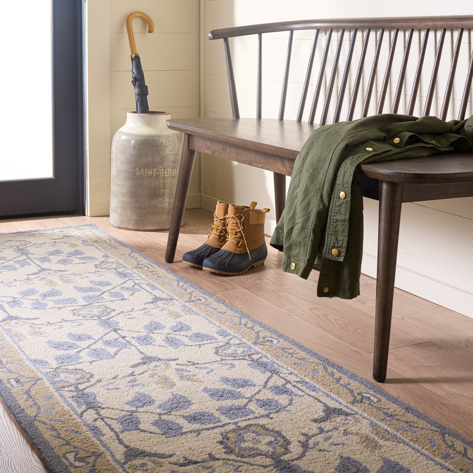 Hand-Tufted Wool Floral Outdoor Rug, Runner 2'3" x 8'
