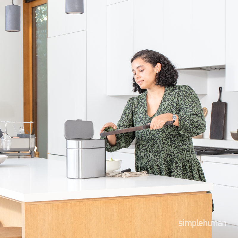 simplehuman 4 Liter / 1.06 Gallon Compost Caddy, Detachable and Countertop Bin Trash Can, Stainless Steel