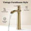 Robinet de lavabo vasque de salle de bain à un trou à poignée simple et haut avec casier escamotable Waterfall-115707352
