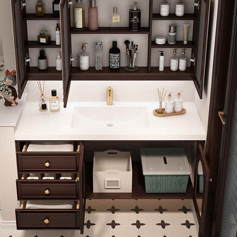 Minimalist retro bathroom cabinet