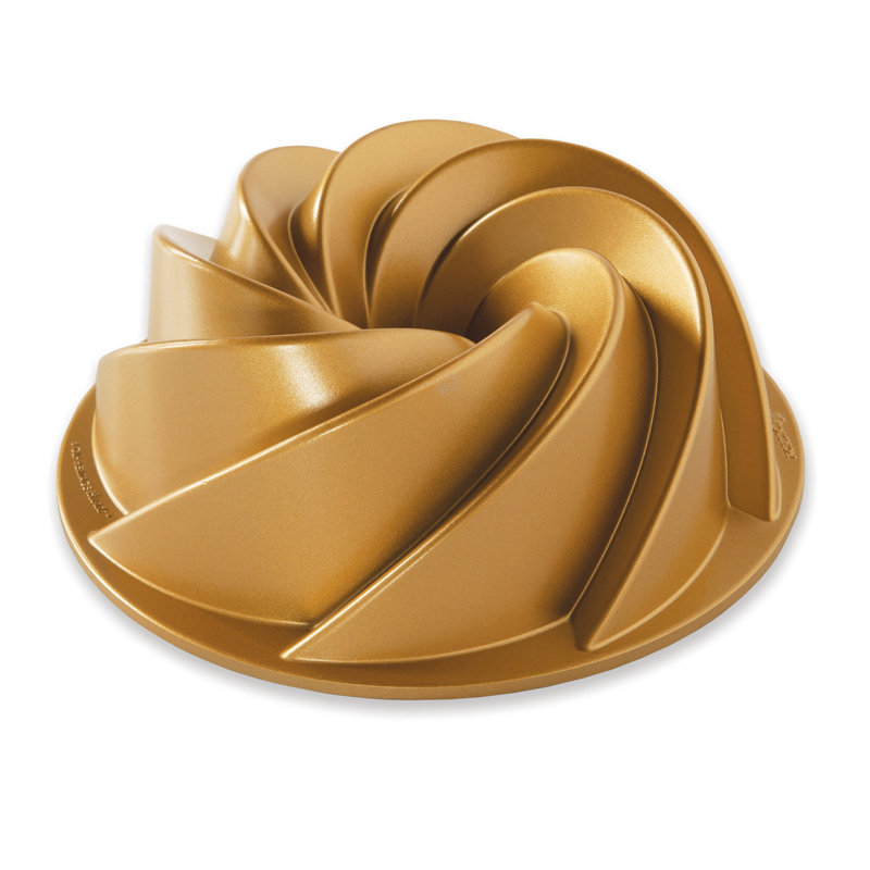 Nordic Ware Classic Cake Pan