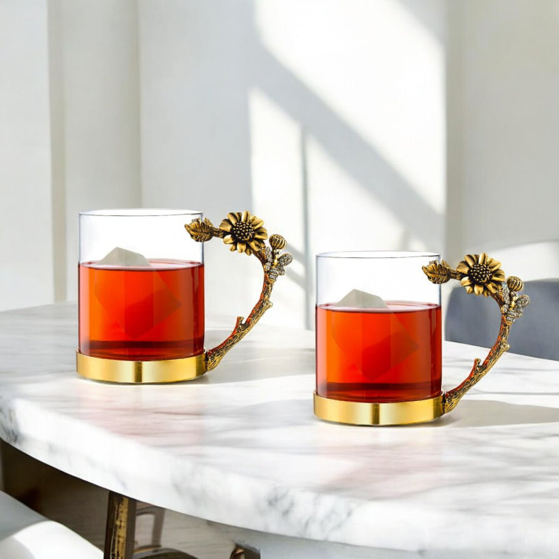Tasse antique en or 14 oz