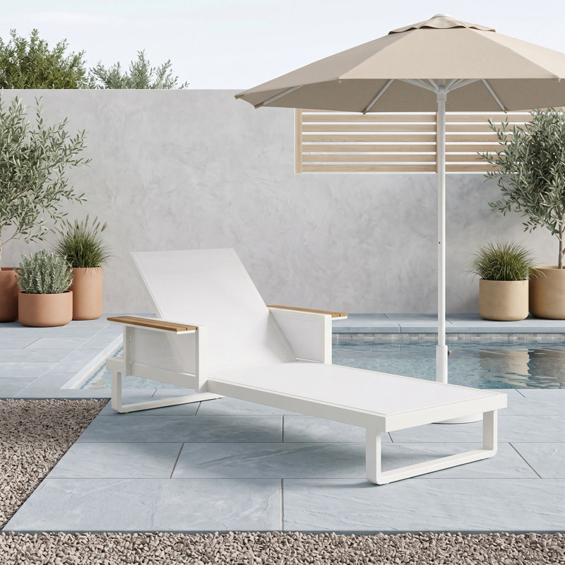 Chaise longue d'extérieur réglable avec accoudoirs pliables, Blanc