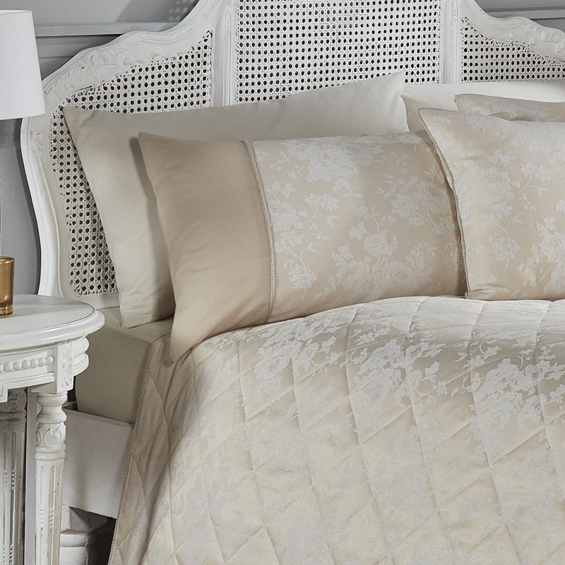 Cotton Blend Floral Bedspread with Pillowcases Included, Ivory