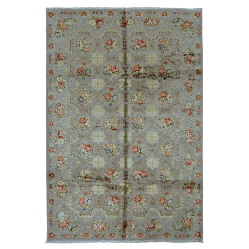 Tapis huître de haute qualité noué à la main