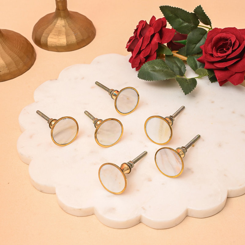 1.6" Diameter Moon Knobs