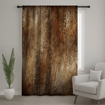 Rideaux de fenêtre bruns grunge