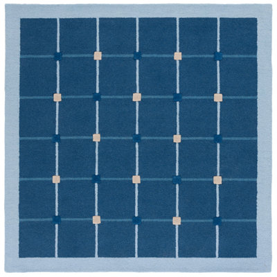 Elway Hand-Woven Checkered Rug