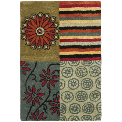 Soho Hand Tufted Wool And Viscose Floral Rug