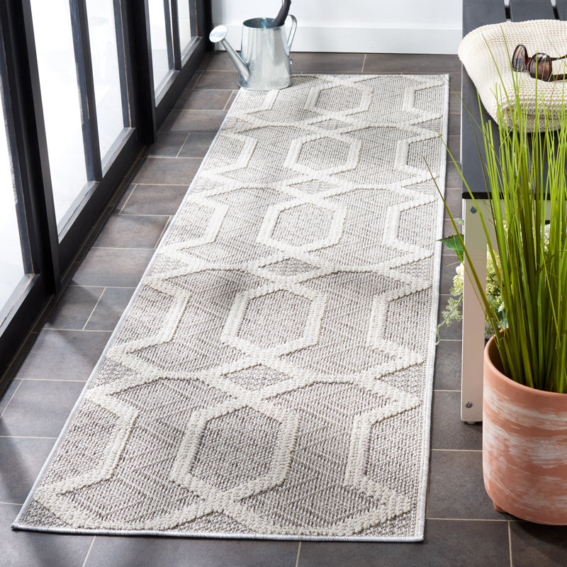 Global Performance Geometric Rug, Runner 2'2" x 8'