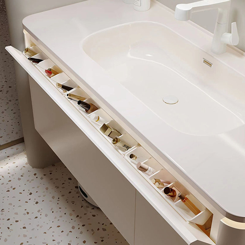 Armoire de salle de bain simple et légère de style luxueux