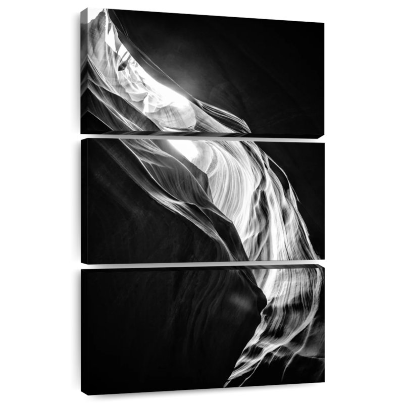 Nicci Antelope Canyon Natural Wonder BW, H 45 po x l 28 po
