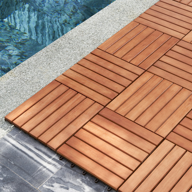 Carreau de terrasse en bois brun rougeâtre à 6 lattes Kaia (ensemble de 10 tuiles)