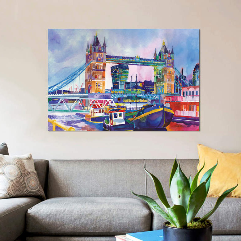 «Sunset In London II» par Maja Wronska, impression sur toile, H 18 po x l 26 po x P 1,5 po, Toile avec cadre noir
