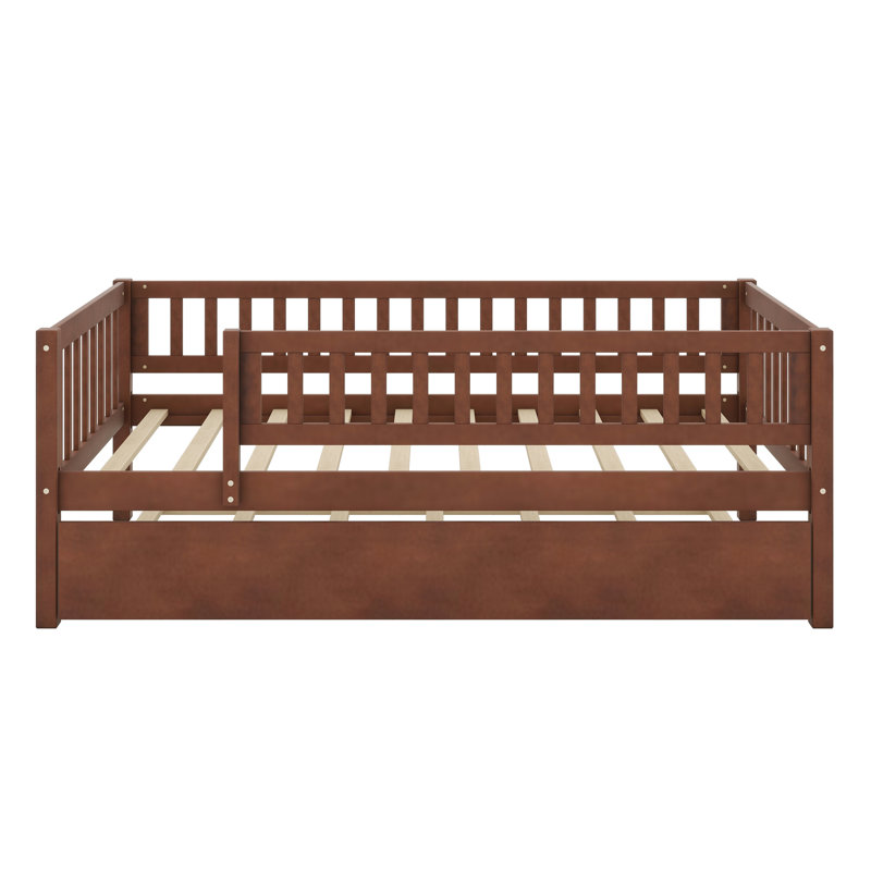 Gaitane Daybed, Twin, Walnut