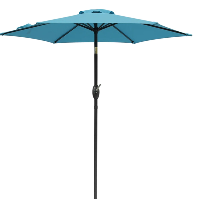 Parasol bleu de 2,3 m (7,5 pi) avec système de levage à manivelle, idéal pour les balcons d'appartements de 2,3 m (7,5 pi) et inclinable à 45°, protégeant ainsi des regards indiscrets au bord de la piscine.